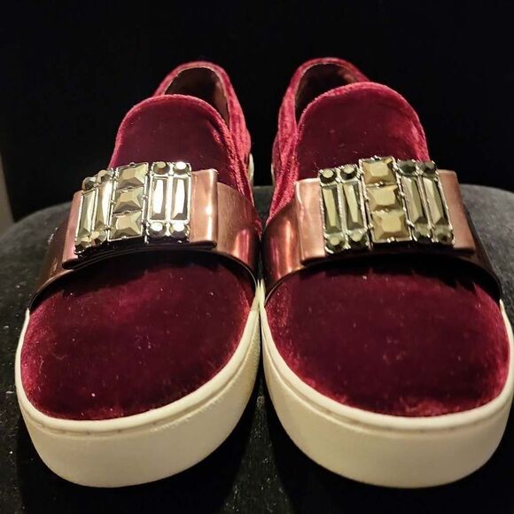 Micheal Kors Michelle Sneakers NWOT - Picture 5 of 7